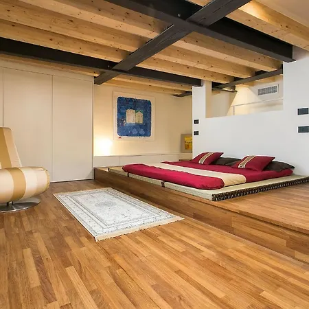 Poffi'S House Veneza