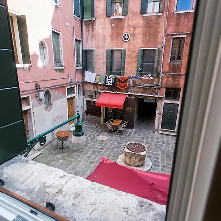 Poffi'S House Apartamento Veneza